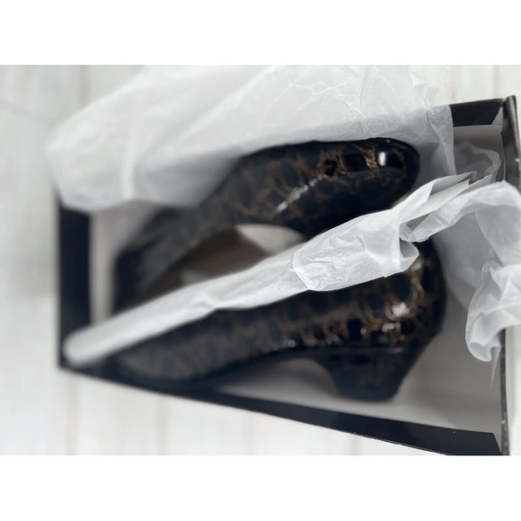 Womens Size 11 M Soft Style Angel II Croc Brown NEW IN BOX - Picture 8 of 9